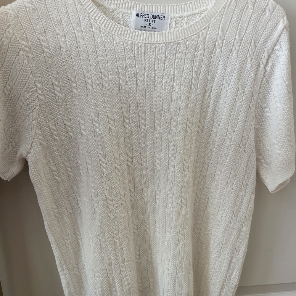 Alfred Dunner Classic White Knit Top (PS)